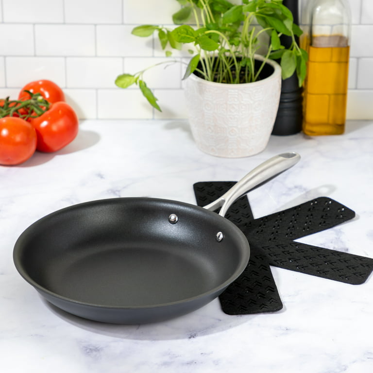8-Inch D3 Stainless Steel Nonstick Fry Pan I All-Clad