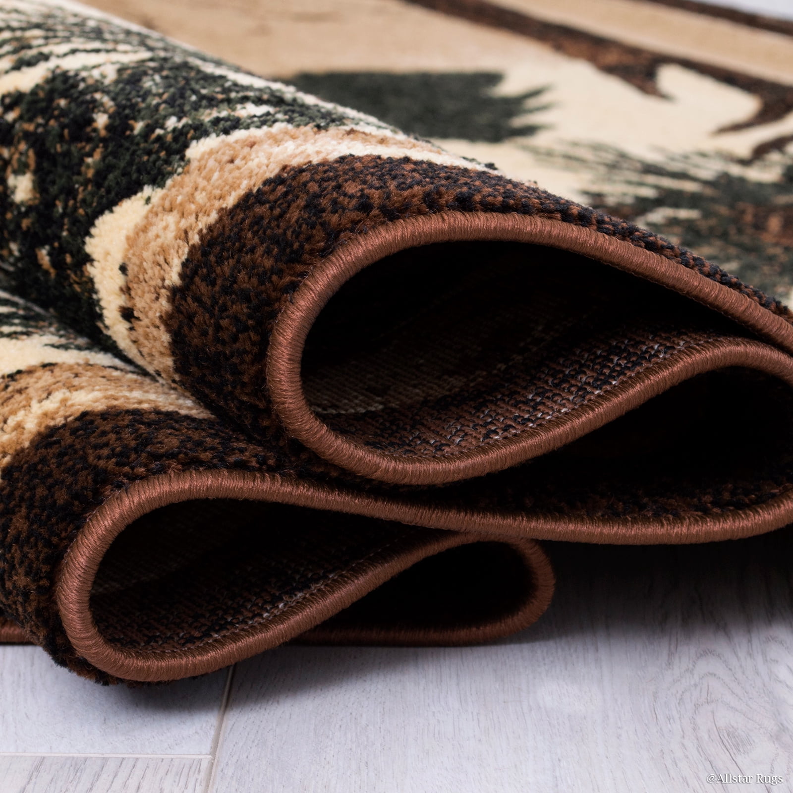 Brown Nature Wildlife Outdoor Cabin Bear with Fish Area Rug (3' 9" x 5' 1")
