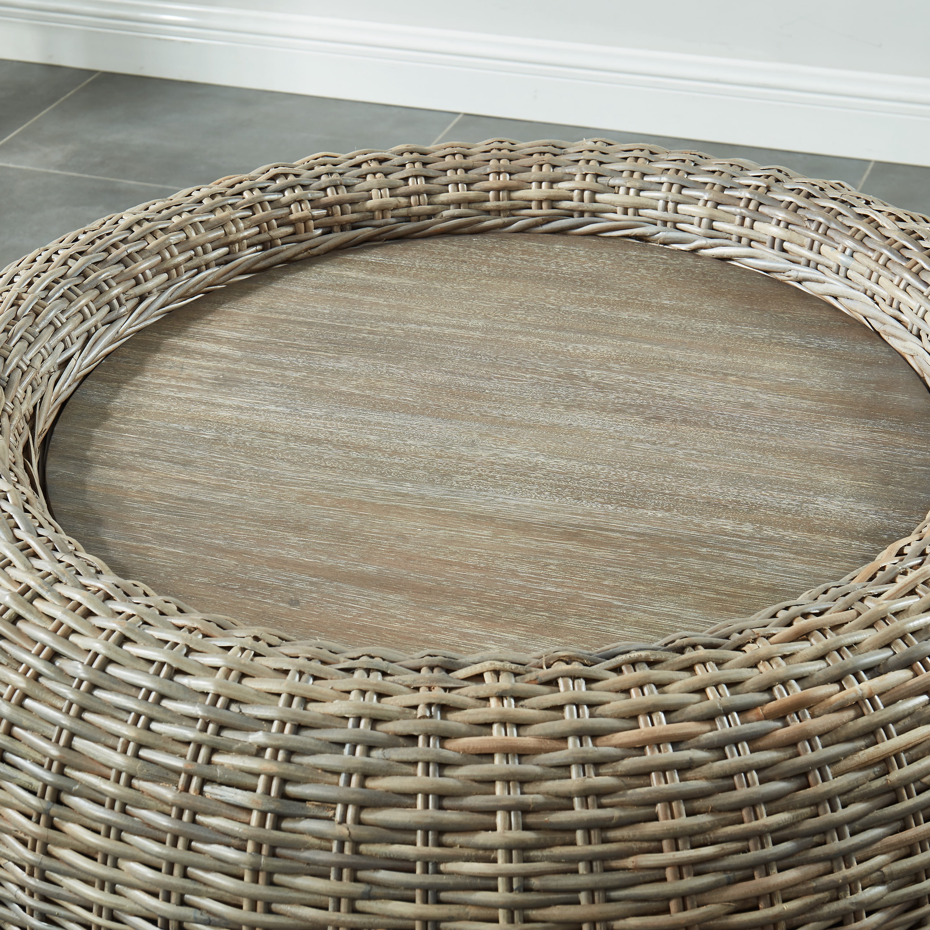Furniture of America Towne Kubu Rattan Round Coffee Table, Brown