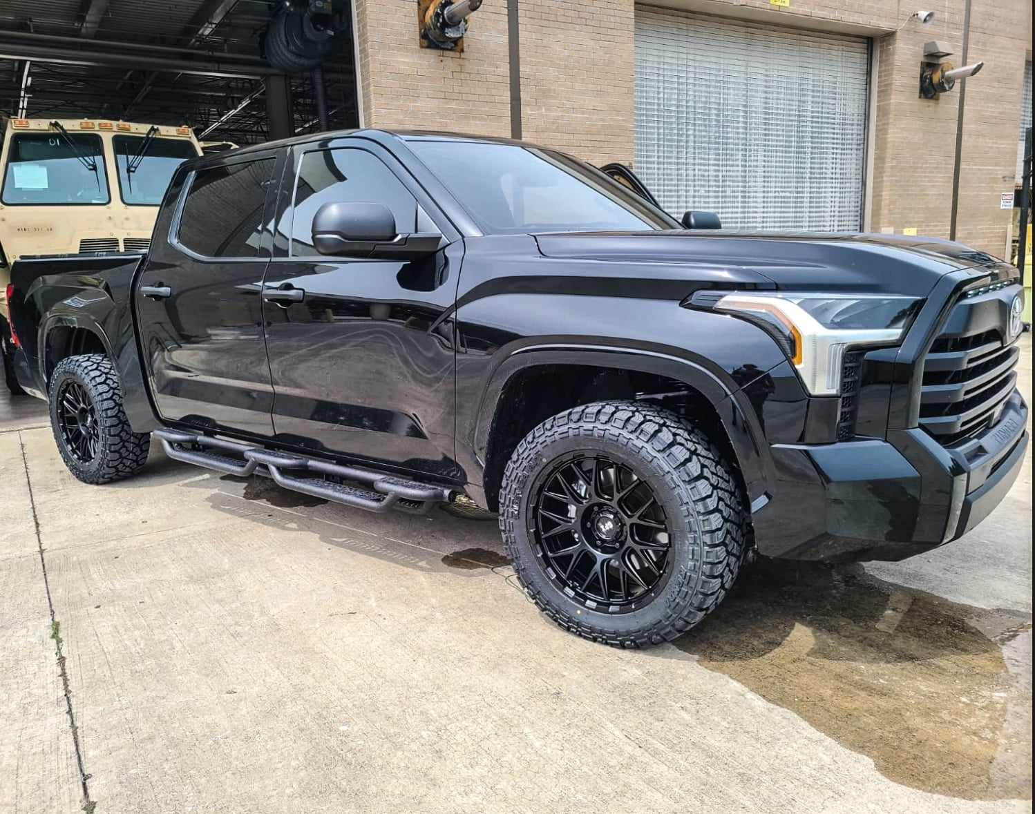 Vijay Running Boards Compatible with 2022-2023-2024-2025-2026 Toyota Tundra Crewmax Cab 4-Door A Pair Bolt-on Side Steps Rails Steel Nerf Bars