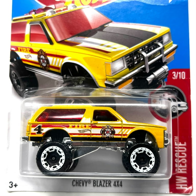 2015 Hot Wheels HW Rescue Chevy Blazer 4X4 Walmart