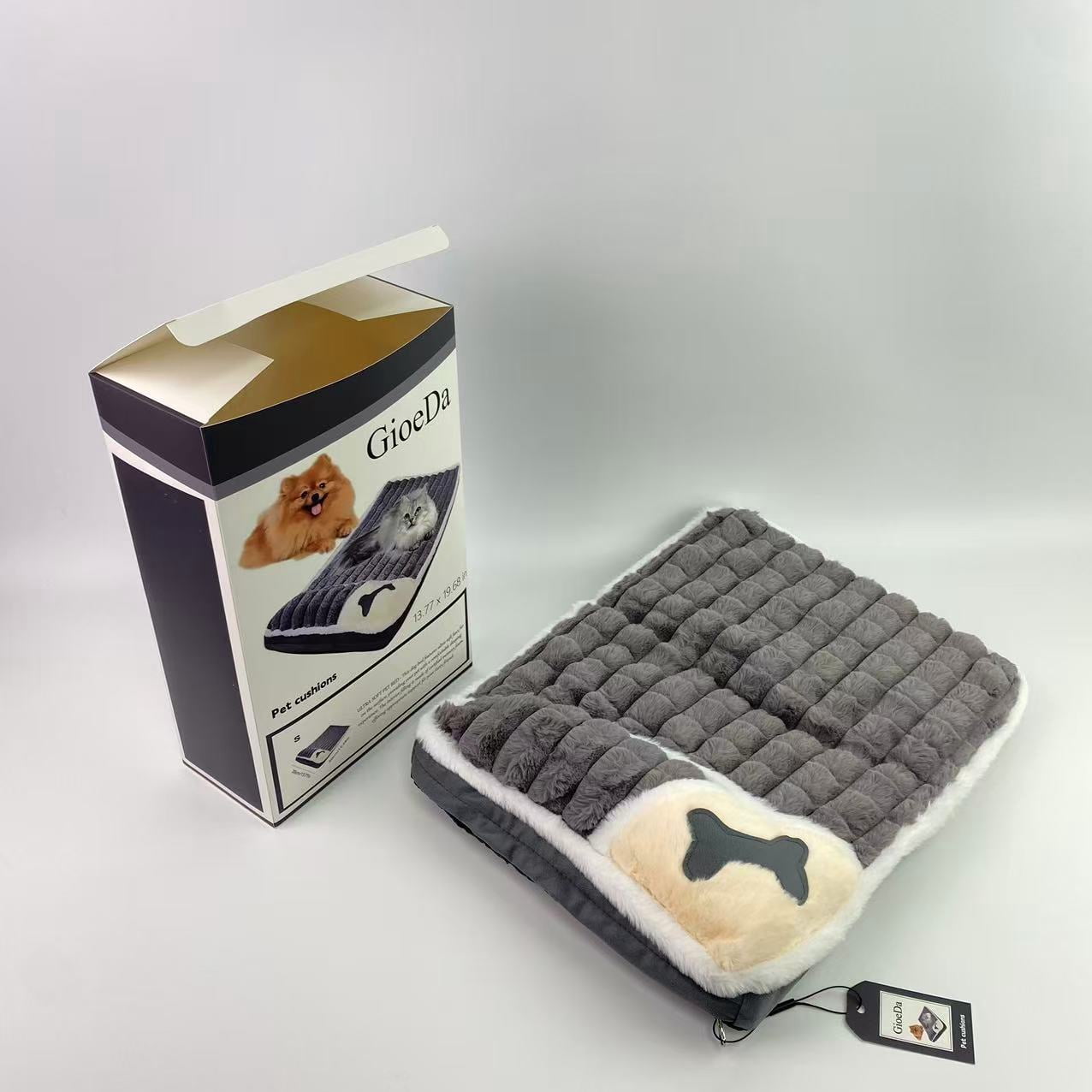 GioeDa Pet cushions,Pets Dog Crate Pad Waterproof Dog Bed Mat Ultra Soft Pet Bed with Removable Washable Cover Anti - 13.77 x 19.68 in