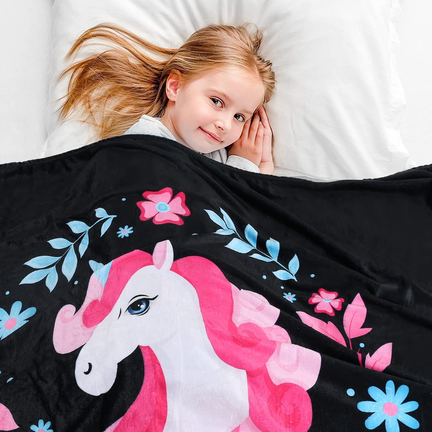 Laura Ashley Kids Ultra Soft Plush Throw, 60 x 50 - Unicorn Utopia