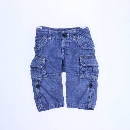 

Pre-Owned Gap Boys Blue Cargo Pants size: 6-12 Months (Excellent)