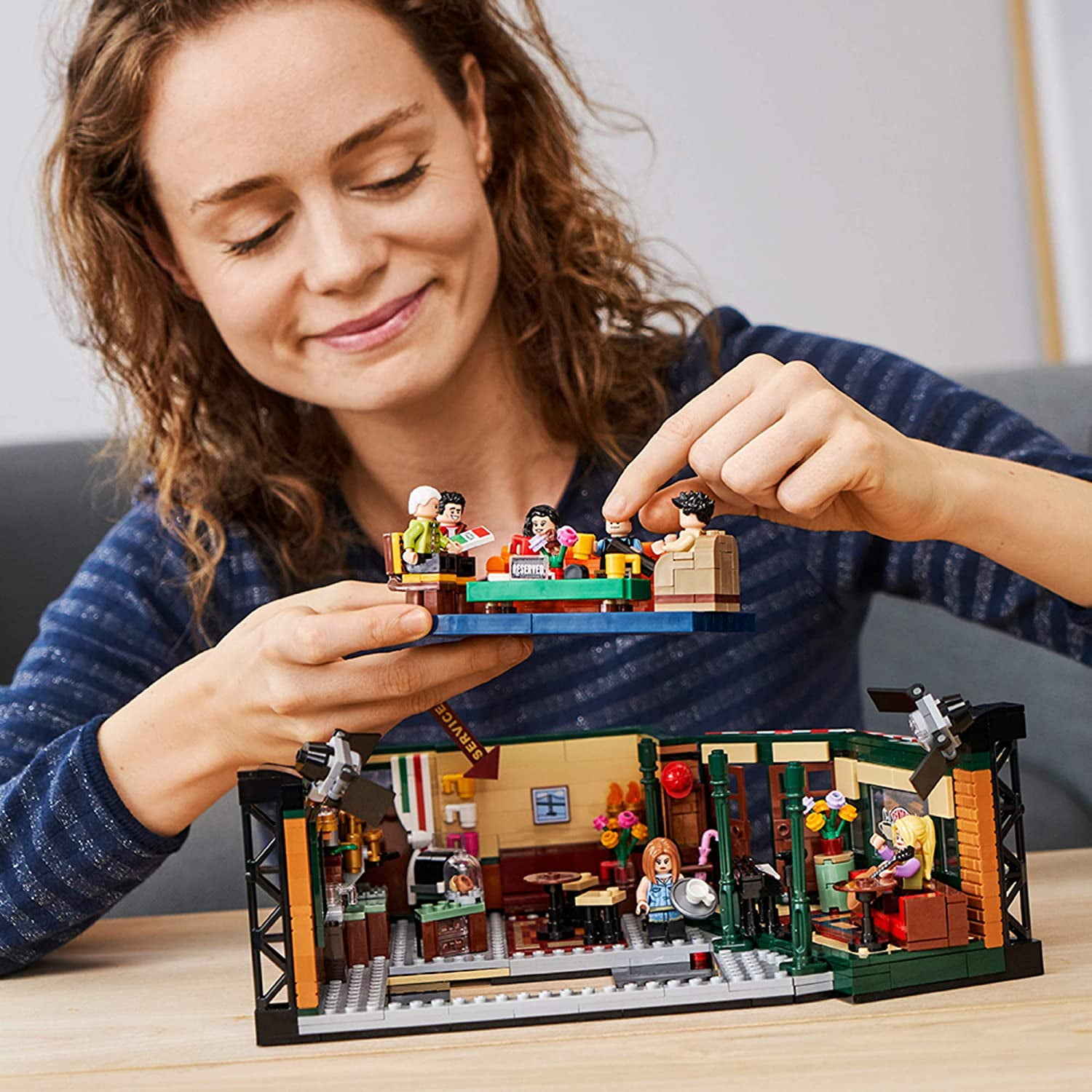 LEGO Ideas - Central Perk 21319, 1070 части, 1070 части 