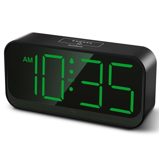 Reloj despertador digital Acedeck que funciona con pilas y pantalla grande