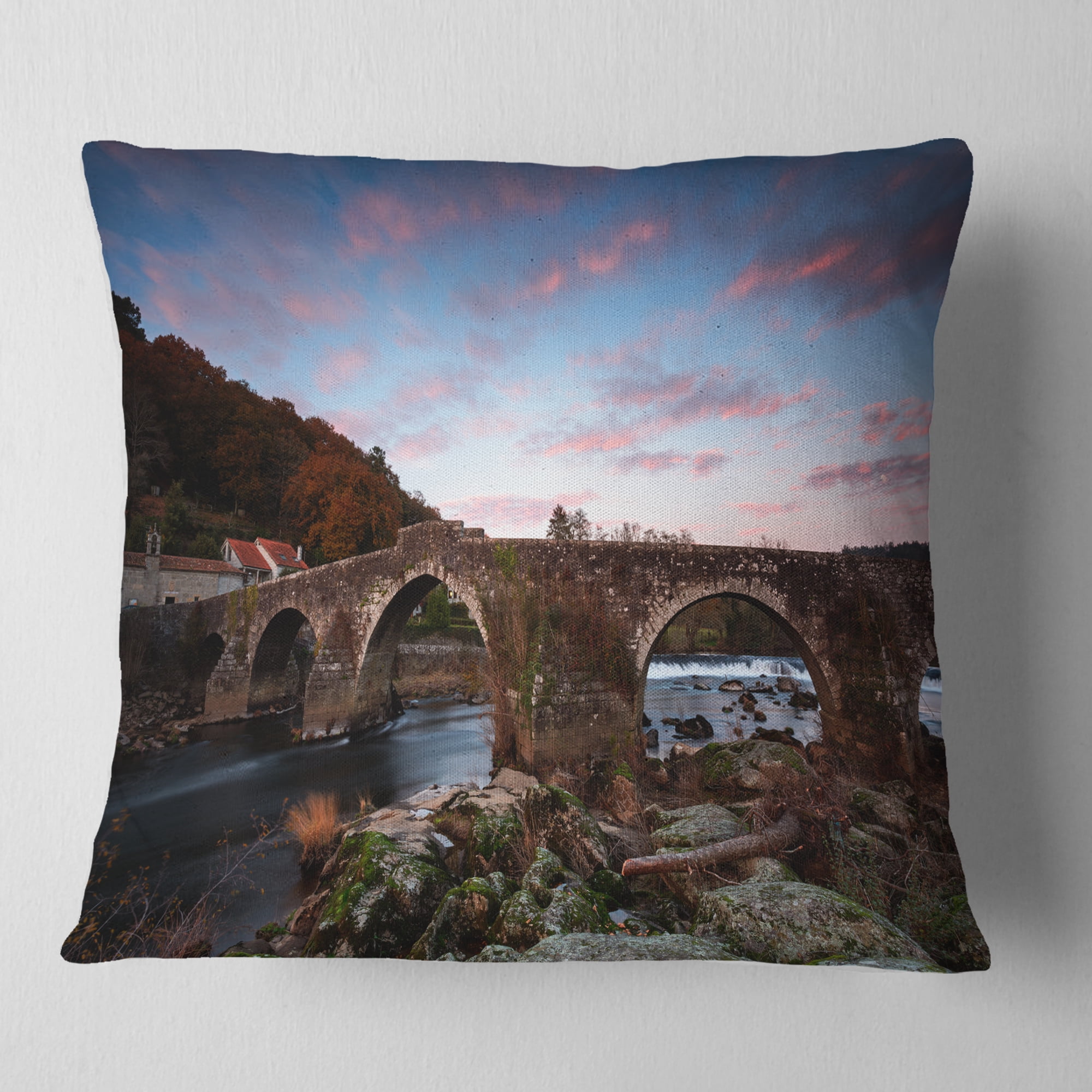Designart Old Roman Bridge in Spain - Landscape Photo Throw Pillow - 16x16