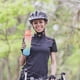 thumbnail image 5 of Ciclismo Botella de agua de plástico con marcador de tiempo Copa deportiva a prueba de fugas (rosa) Likrtyny Para estrenar, 5 of 6