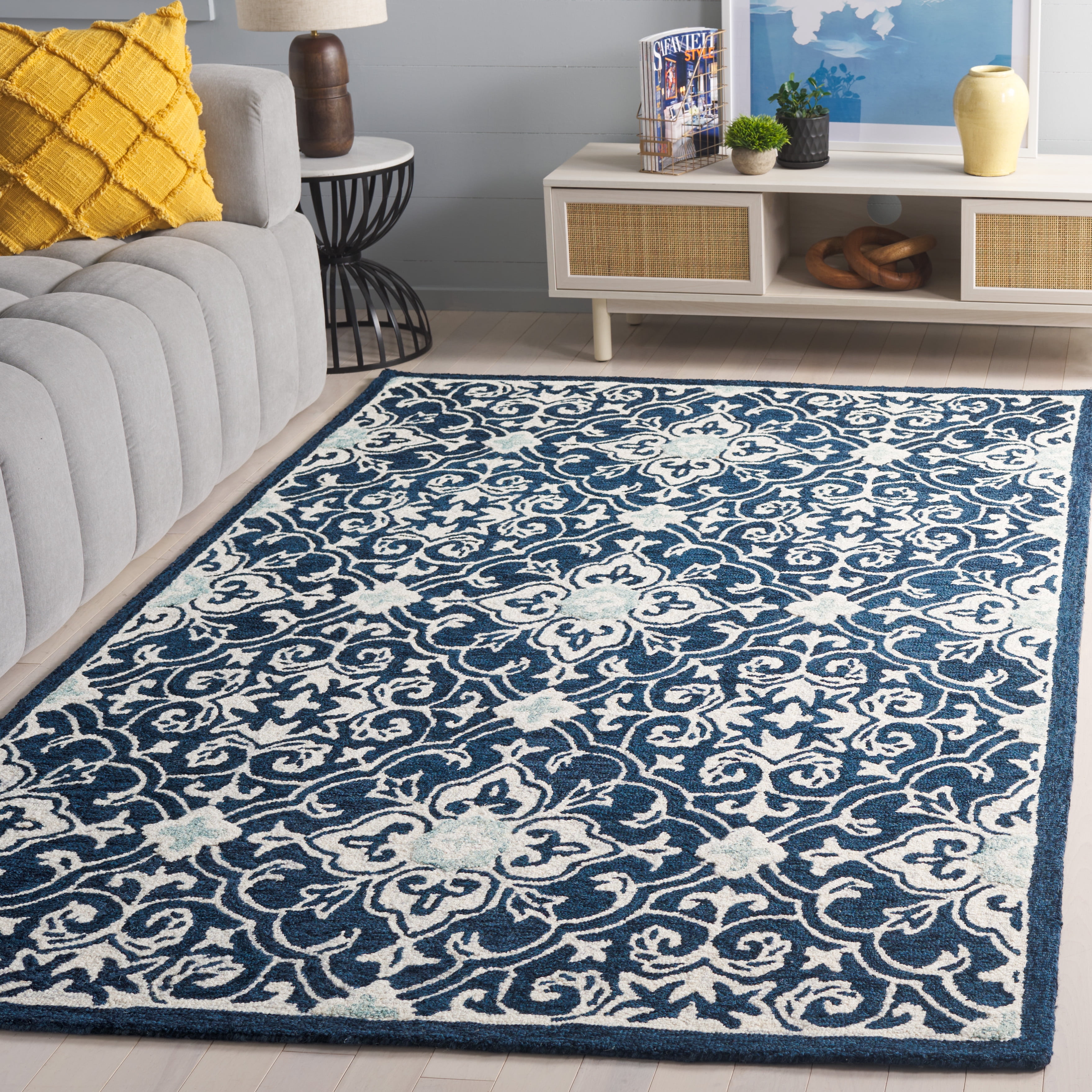 SAFAVIEH Roslyn Aleta Geometric Area Rug, Navy/Light Blue, 3' x 5'