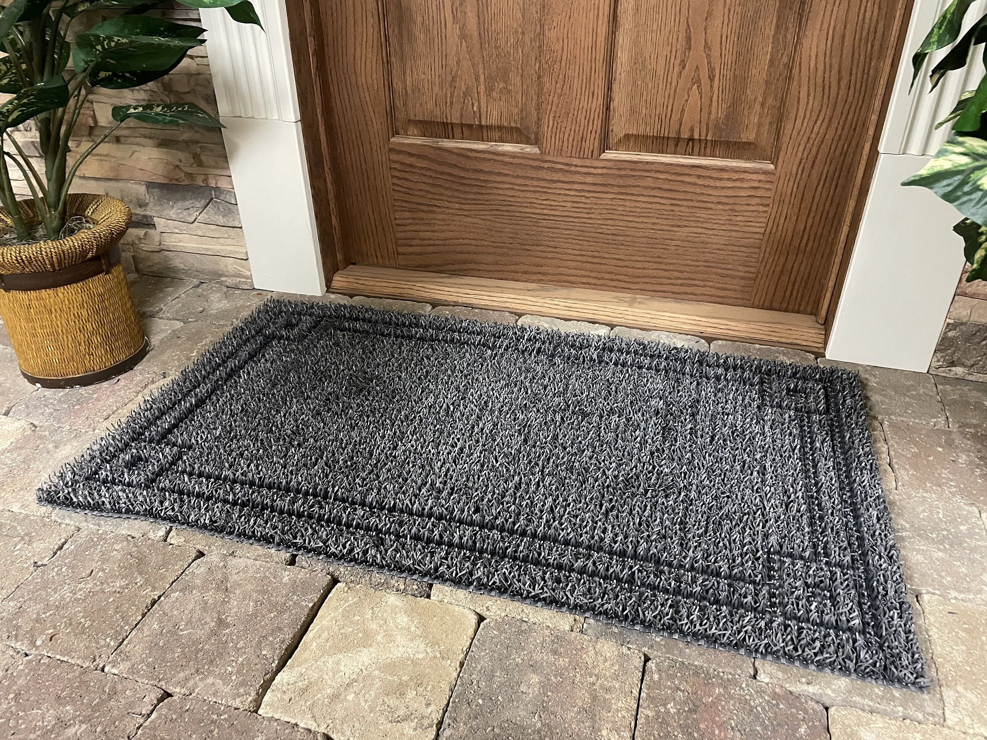 (2 pack) Mainstays Scraper Outdoor Doormat Welcome Mat, Gray, AstroTurf, 19.5 in x 31.5 in