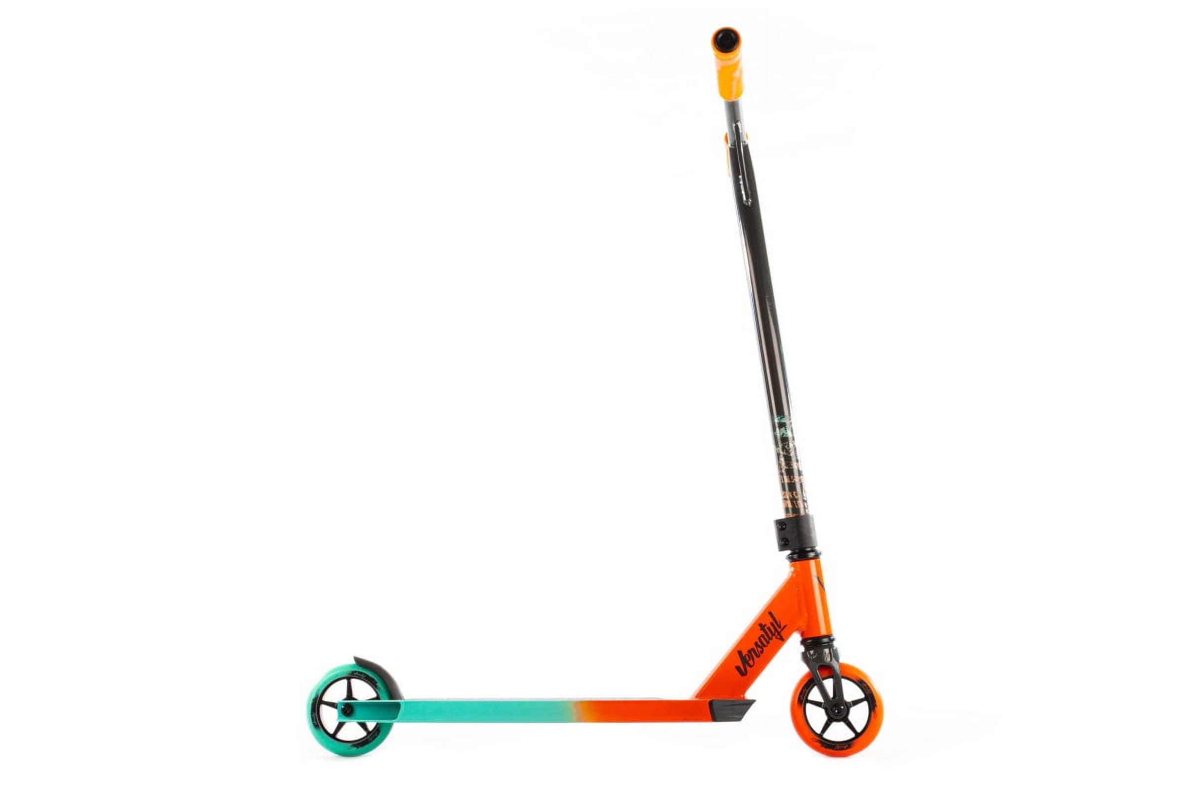 Versatyl Cosmopolitan V2 Pro Scooter Neo Chrome