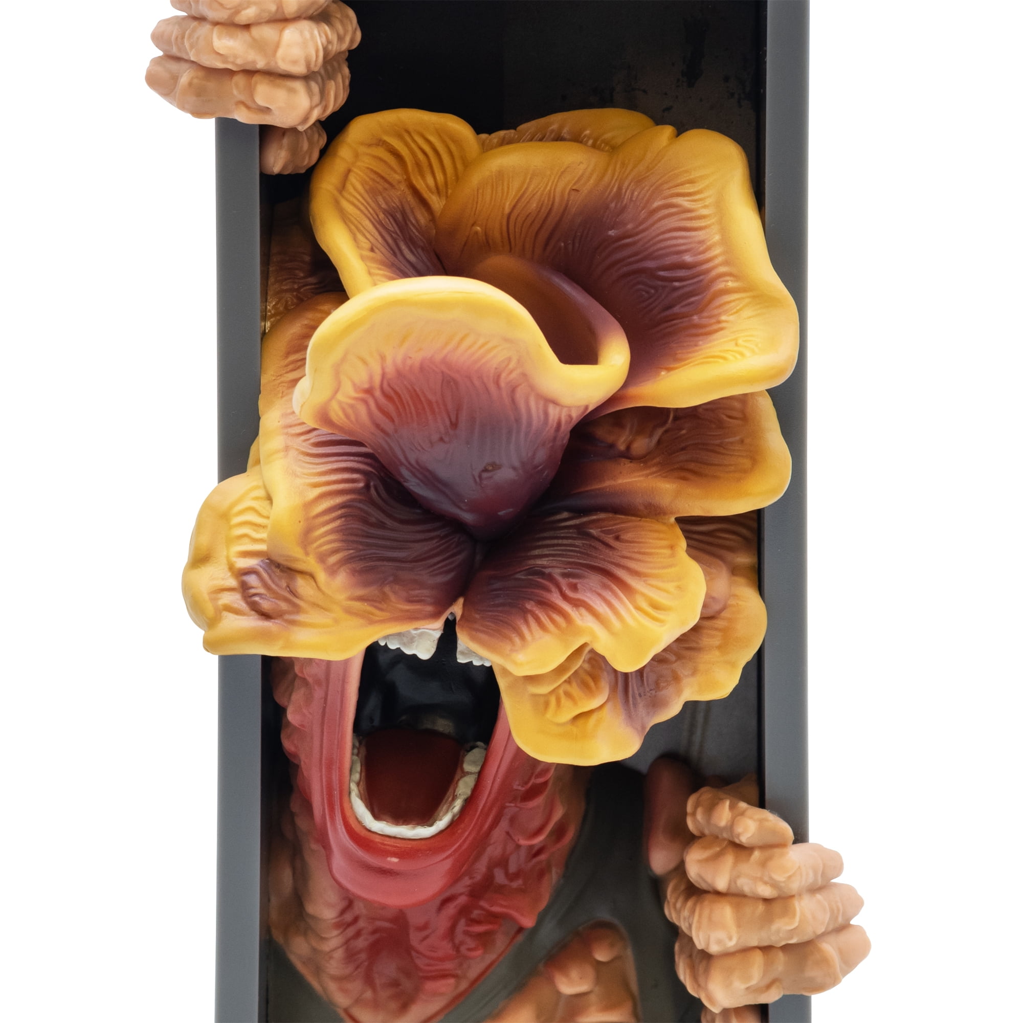 CultureFly The Last of Us Infected Nook – 7.5-Inch Collectible Book Nook