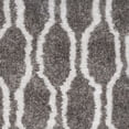 thumbnail image 6 of SAFAVIEH Barcelona Melinda Geometric Shag Area Rug, Silver/Ivory, 5' x 8', 6 of 7