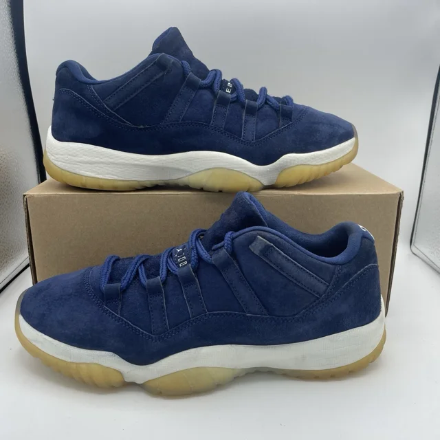 Ni - ke Air Jordan 11 Retro Low Derek Jeter RE2PECT Mens Size 10 AV2187-441 ;J62