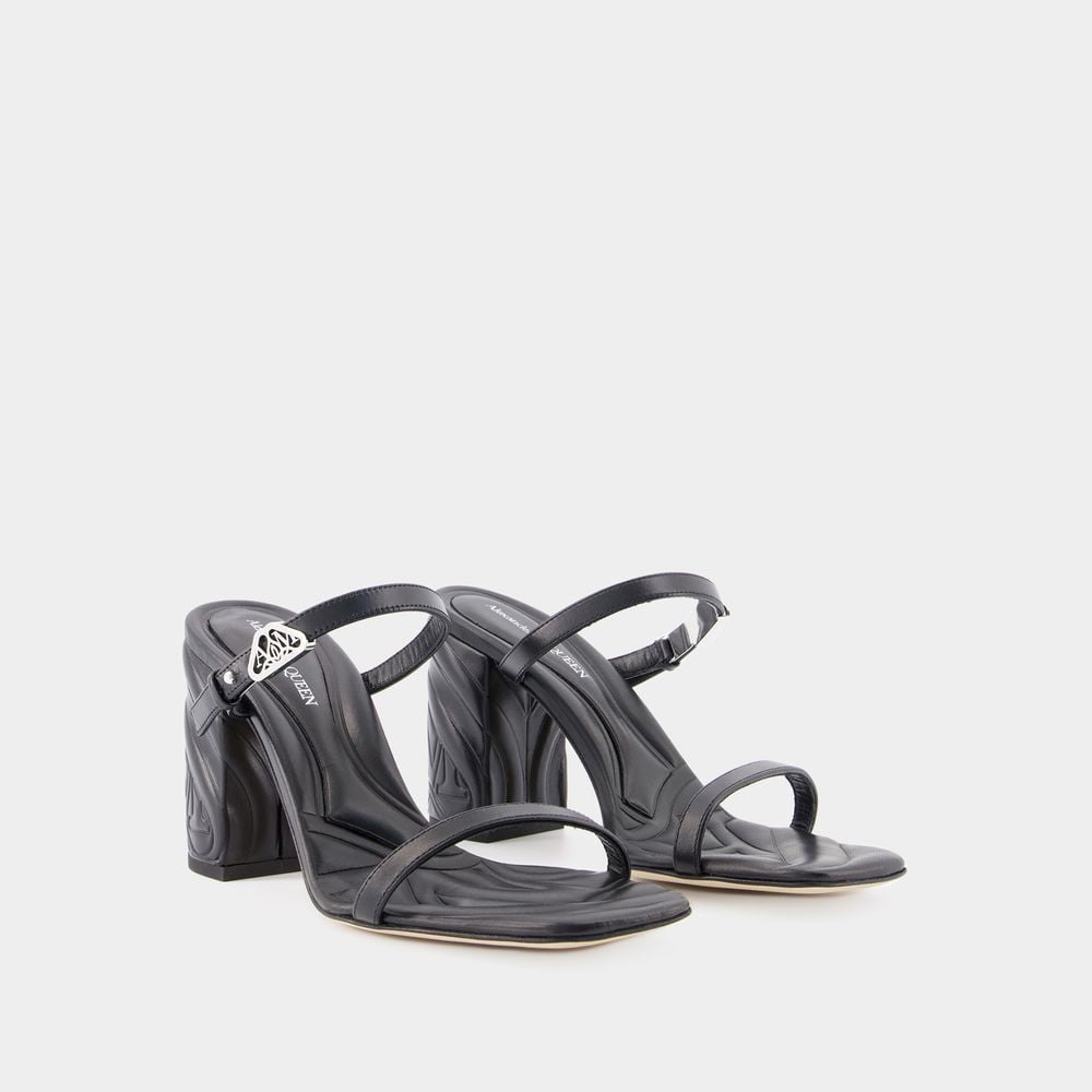 サンダル・ミュール Seal Heeled Sandals - Alexander McQueen - Leather - Black/Ar Alexander Mcqueen Women's Seal Heeled Sandals - Leather