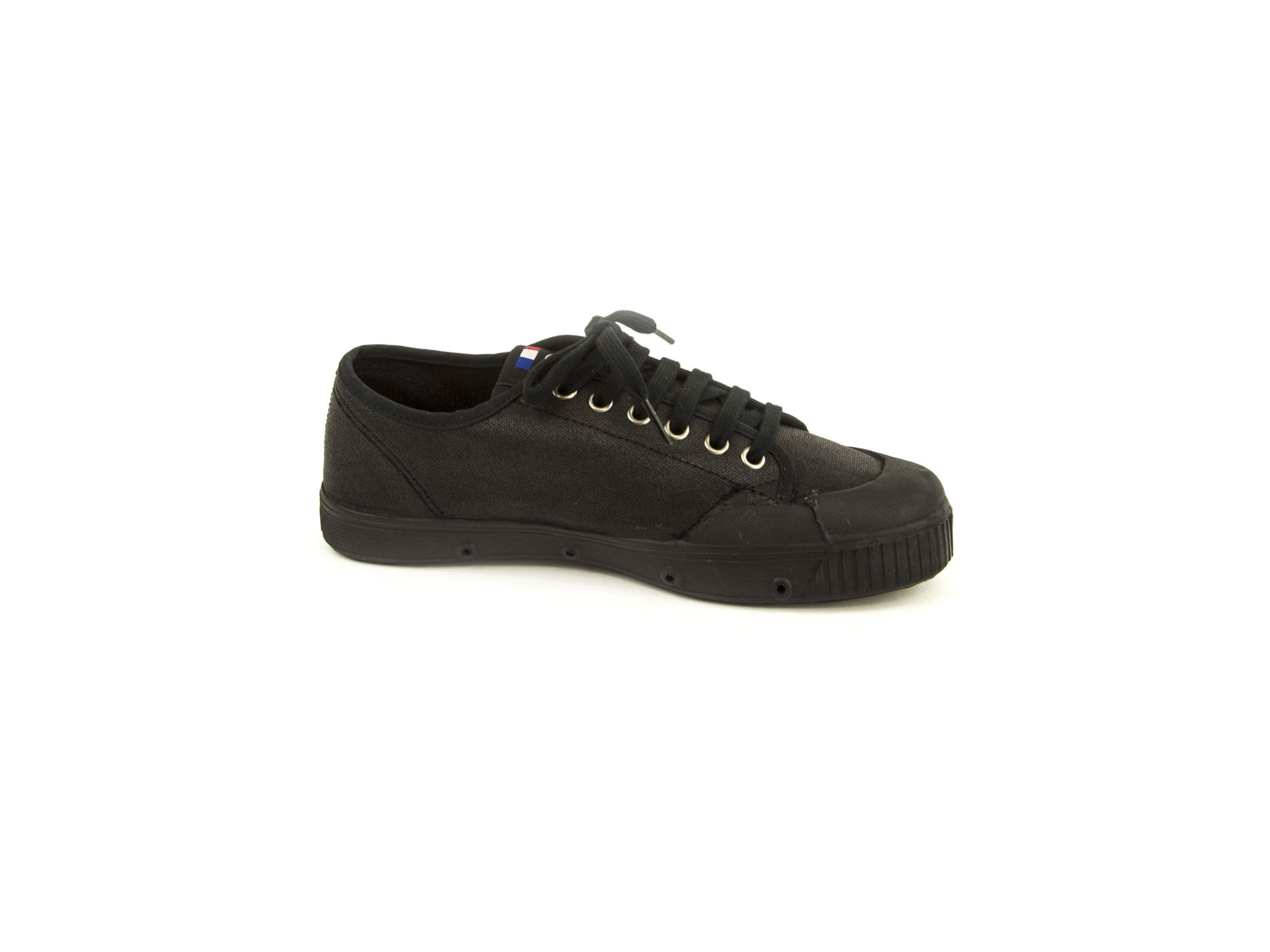 spring court canvas shoes
