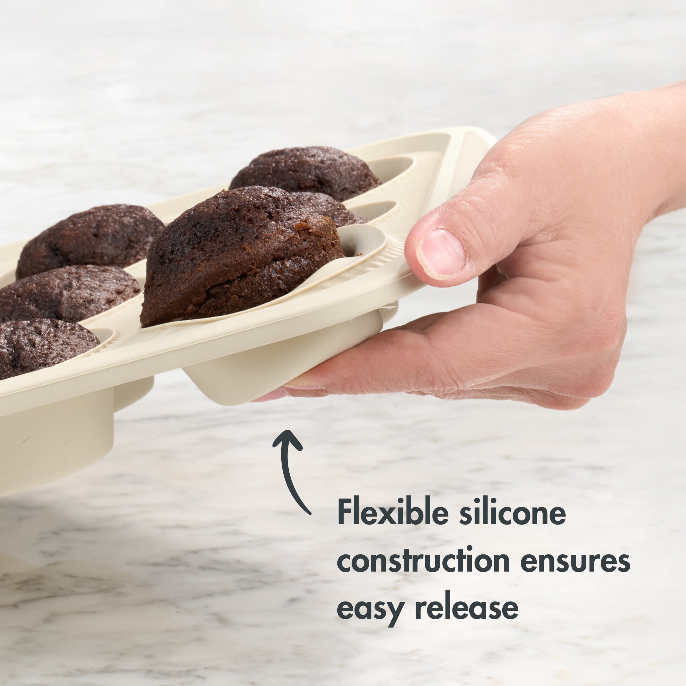 Mainstays 17-Piece Silicone Bakeware Set with Reinforced Steel Frame and Reusable Baking Cups, Papyrus Beige