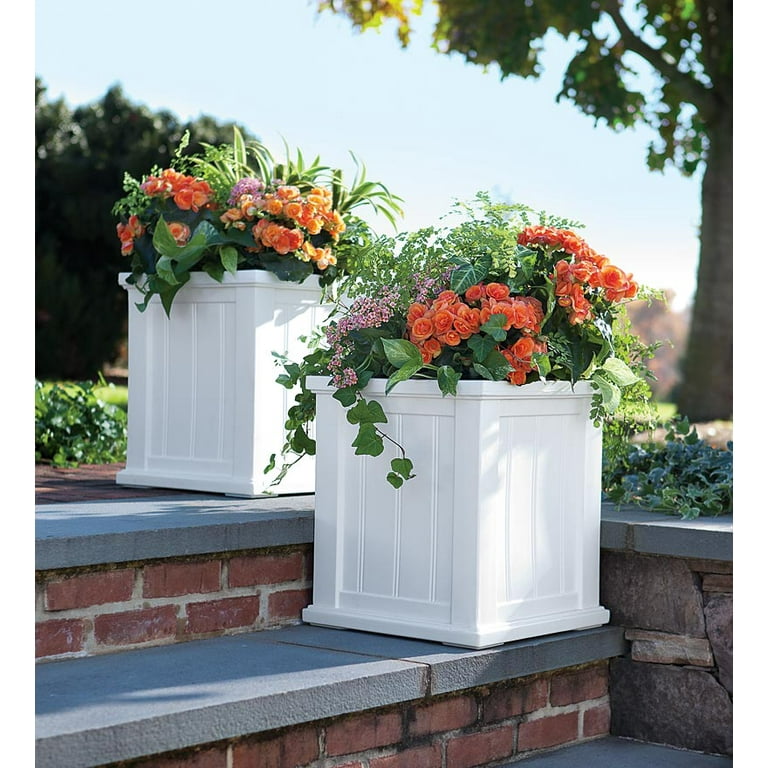 Lexington Self-Watering Planter Box, 14 Lexington Self-Watering Planter Box, 14