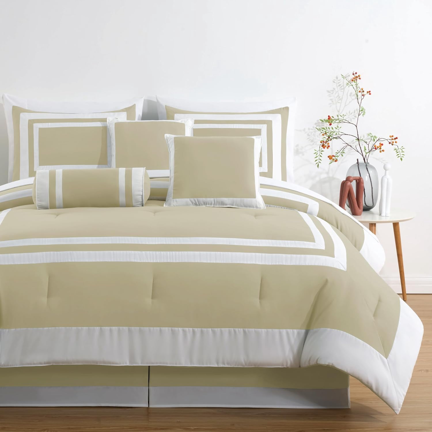 Chezmoi Collection Caprice 7-Piece Hotel Style Comforter Set Queen Size, Tan/White Square Pattern Color Block Bedding with Decorative Pillows, Luxurious Lightweight All Season Bed Set