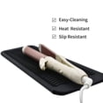 thumbnail image 2 of Tapis en Silicone Flexible Antidérapant Résistant à la Chaleur, Parfait pour la Protection des Outils de Coiffure, Design à Texture Ondulée Unique, Nettoyage Facile, Noir, 2 of 5