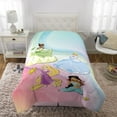 thumbnail image 1 of Couette réversible pour lit 1 place/2 places de La Disney Princess, 1 of 4