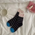 thumbnail image 4 of GDREDA Chaussettes / Chaussettes Mi-Mollet à Rayures Colorées pour Hommes et Femmes Style Mode Noir, Taille Unique, 4 of 4