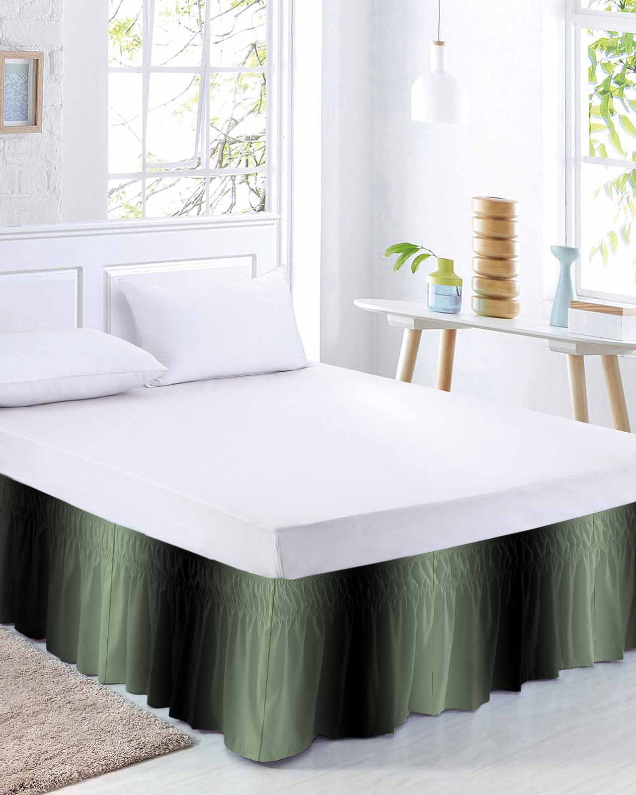 Sage Green Black Ombre Bed Skirt Cal King Size, Gradient Contemporary Abstract Art Wrap Around Bed Skirting with Adjustable Elastic Strap, Dust Ruffled Pleated Bedskirts 16 Inch Drop for Bedroom Beds