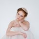 thumbnail image 3 of Elegante Diadema Con Cristales Para Novias, Bodas, Cumpleaños Y Reuniones Elegantes, 3 of 5