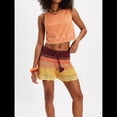 thumbnail image 4 of Blusa de Mujer Sin Mangas con Cuello Redondo, Dobladillo Ondulado con Colores Contrastantes y Bordado Color Naranja M, 4 of 7