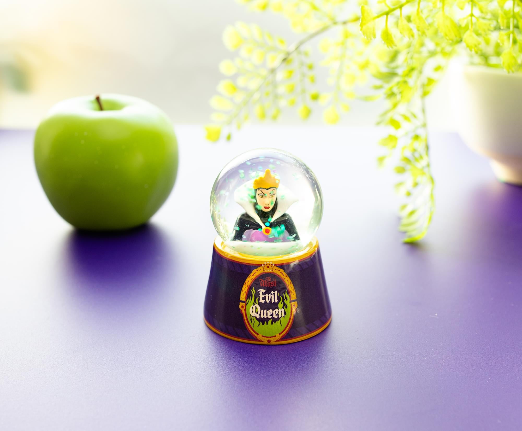 Disney Snow White Evil Queen Mirror Mini Light-Up Snow Globe