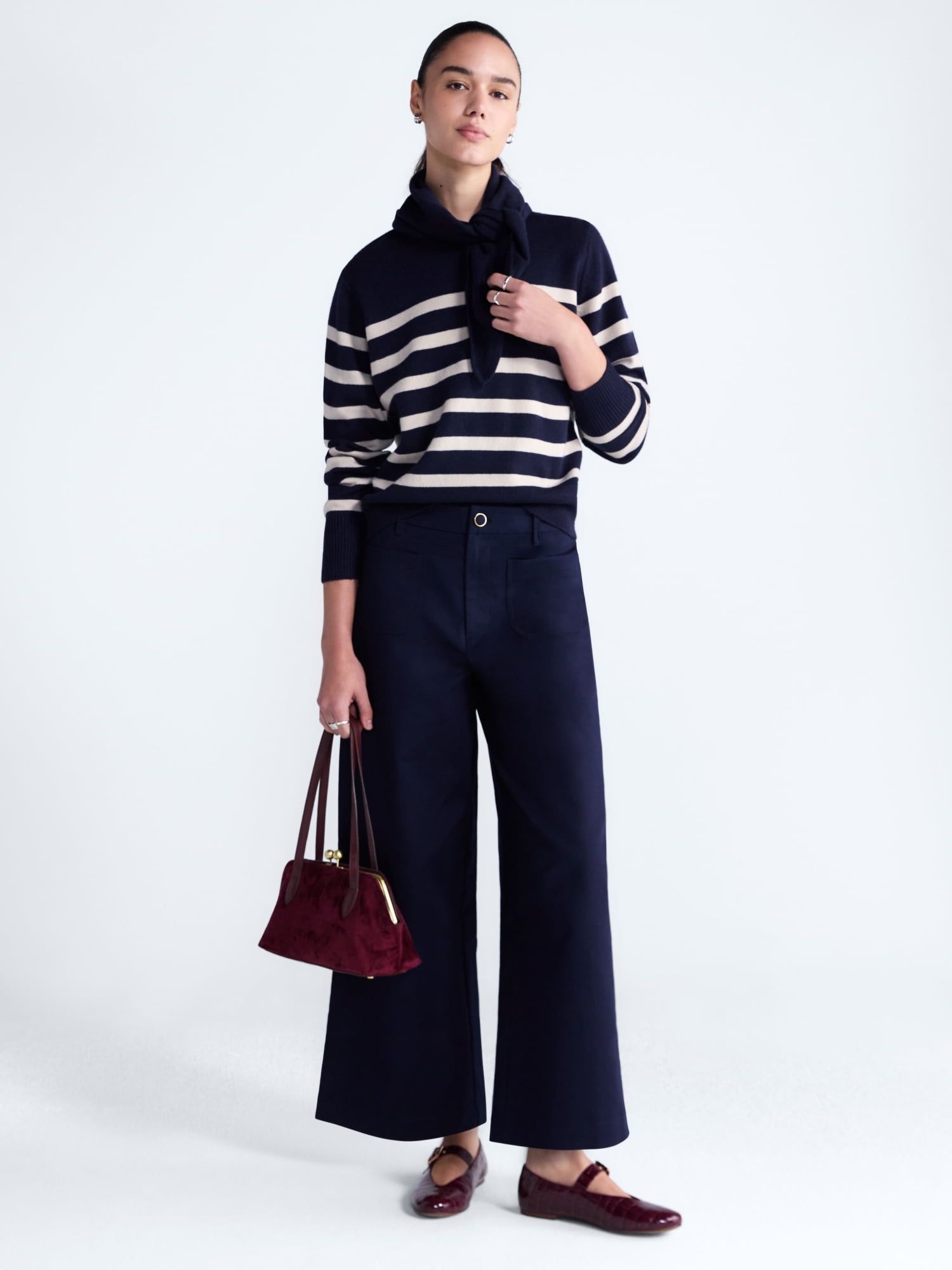 Free Assembly Women's and Women's Plus Cropped Crewneck Sweater with Scarf, Lightweight, Sizes XS-4X