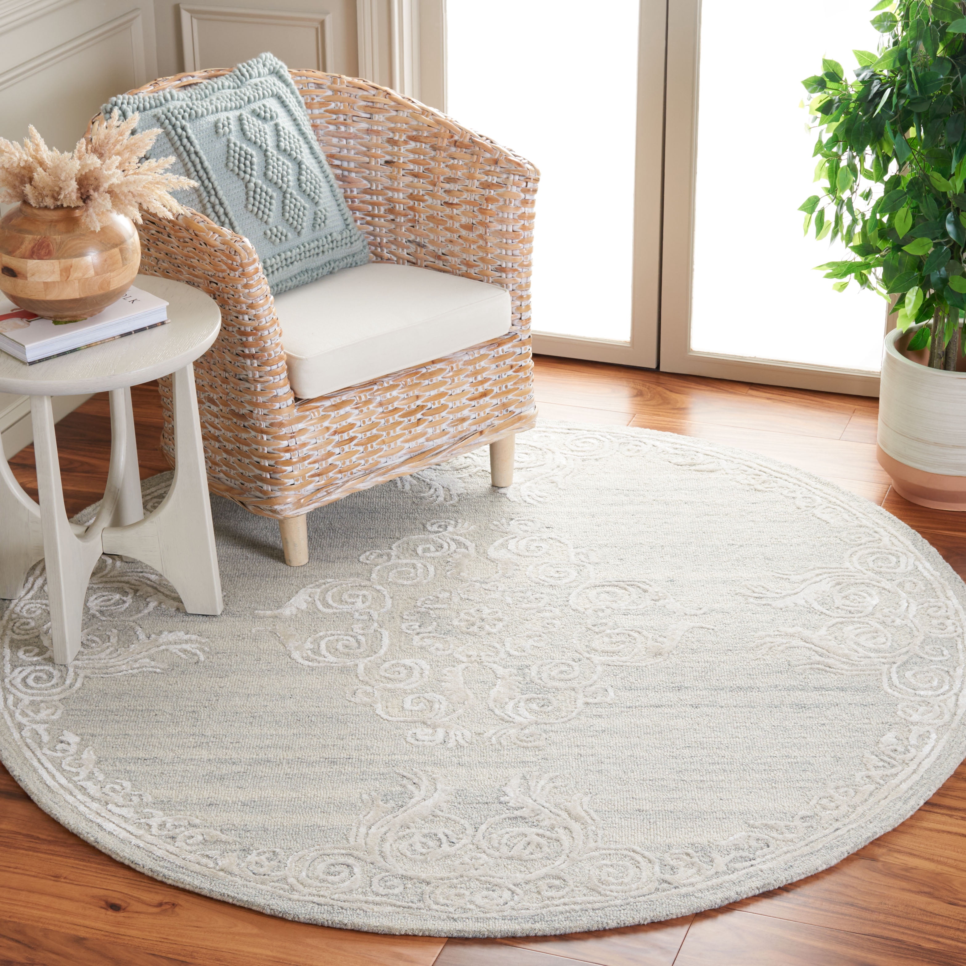 SAFAVIEH Glamour Euler Abstract Area Rug, Silver/Ivory, 6' x 6' Round