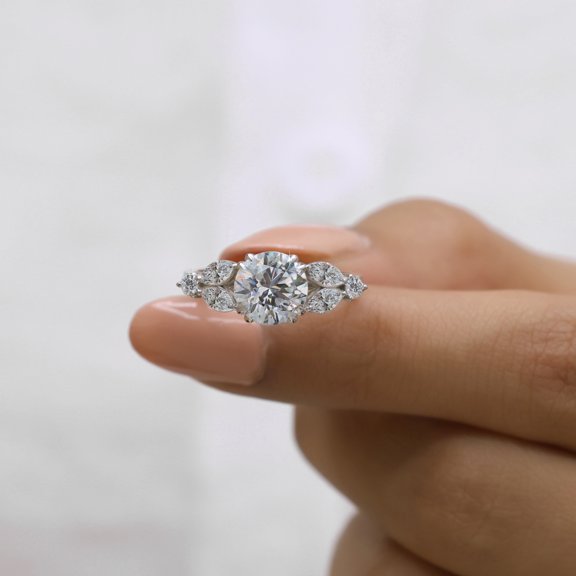 JEWELEGANT 2.77 Ct Round Brilliant Cut Moissanite Engagement Ring, Valentine Proposal Ring for Women
