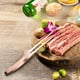 thumbnail image 4 of Pinzas de barbacoa de acero inoxidable para barbacoa - Pinzas resistentes al calor con agarre seguro para salchichas, filetes y carne - Accesorios profesionales para barbacoa en restaurantes y en casa, 4 of 5