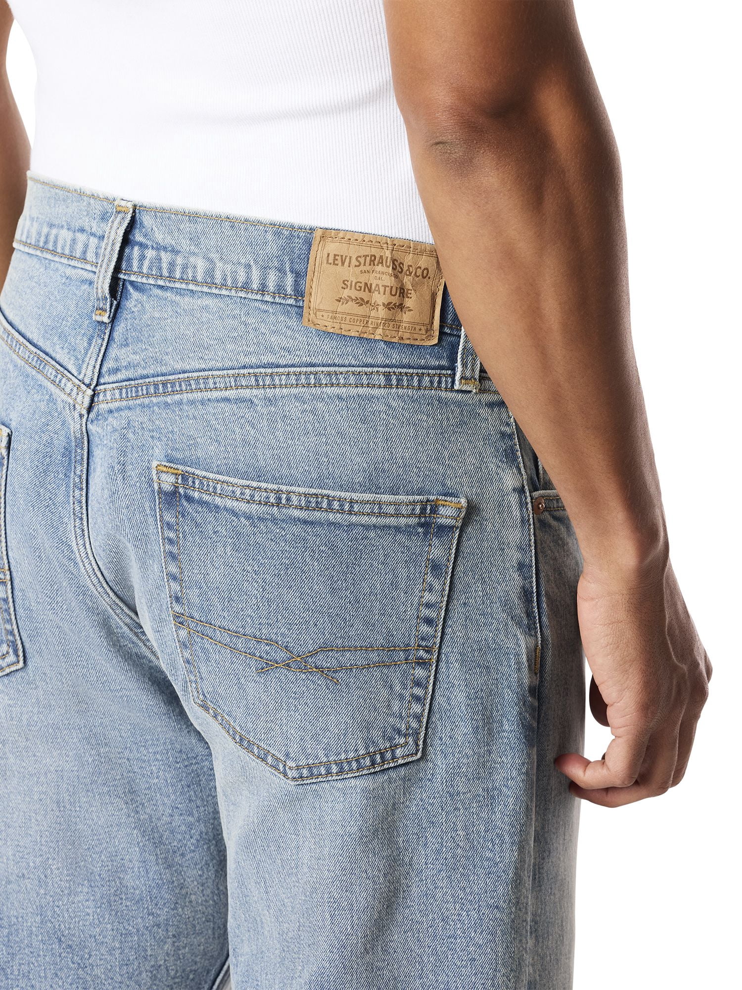 Levi Strauss Signature Men's and Big and Tall Original Relaxed Bootcut Jeans