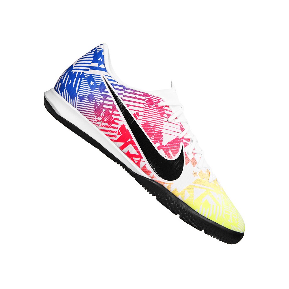 academy nike air