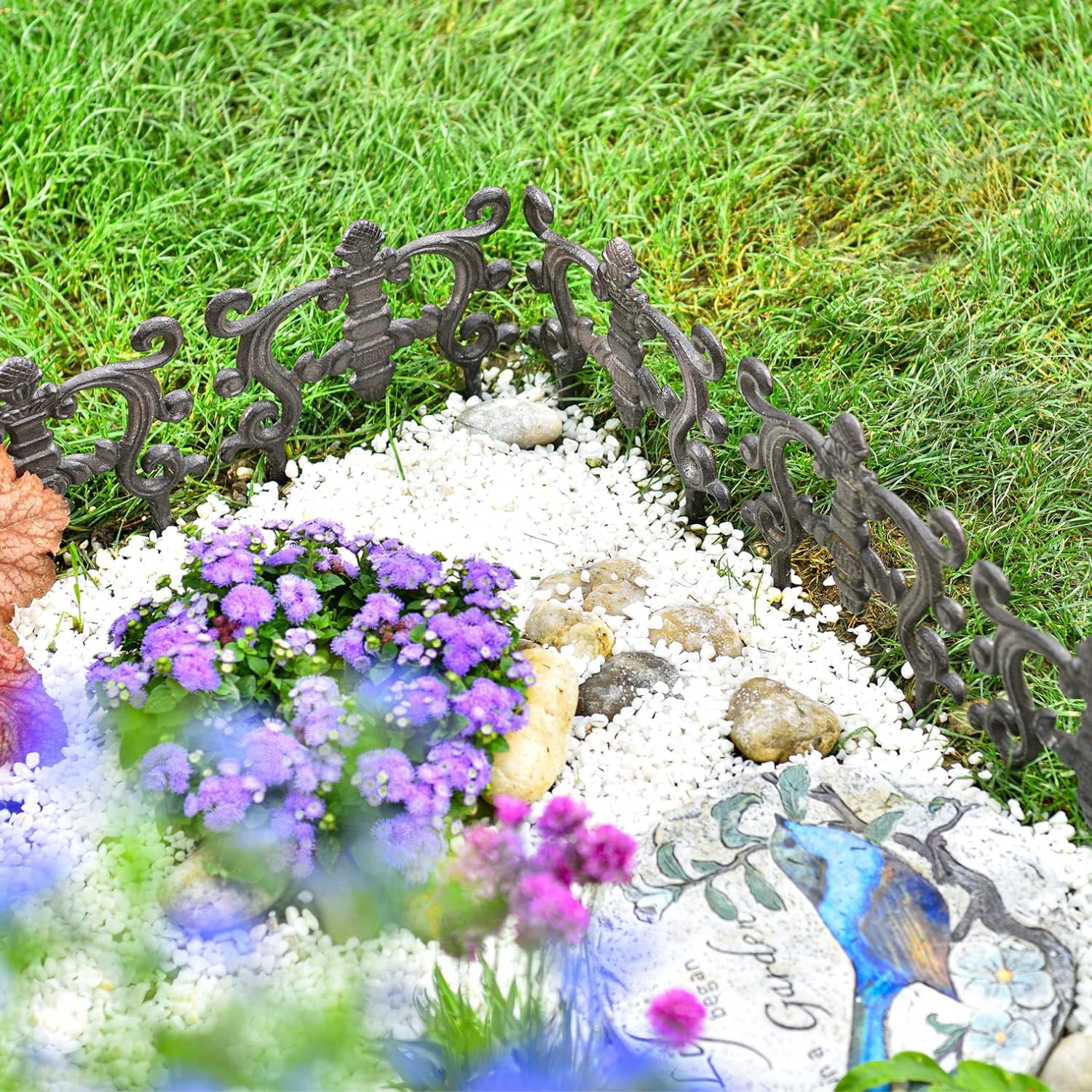 Sungmor 9.4 x 7.8 Inch Cast Iron Garden Border Edging, Drak Brown, 4 Count