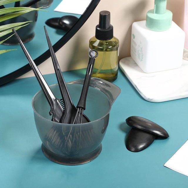 Kit De Bricolaje Para Colorear La Cabeza 5 cuencos para tinte de pelo + 3 cepillos + 1 juego combinado de protección para los oídos, tinte para colorear (negro) Ygjytge Cuidado Belleza