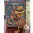 thumbnail image 3 of Figura de acción de Disney de 15 cm, nueva y genuina, bonita y genial, de Donald Duck Scrooge, muñeco de traje de marea, regalo de cumpleaños para niña y niño, 3 of 4