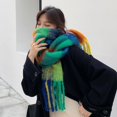 thumbnail image 3 of Bufanda cálida de cachemira con borlas para otoño e invierno para mujer, cálida y gruesa, de doble cara, con colores a juego, 3 of 5