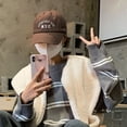 thumbnail image 4 of Yang Mi mismo estilo sombrero STMORITZ protector solar gorra de béisbol hombres mujeres primavera verano marrón carta bordado gorra deportiva, 4 of 4