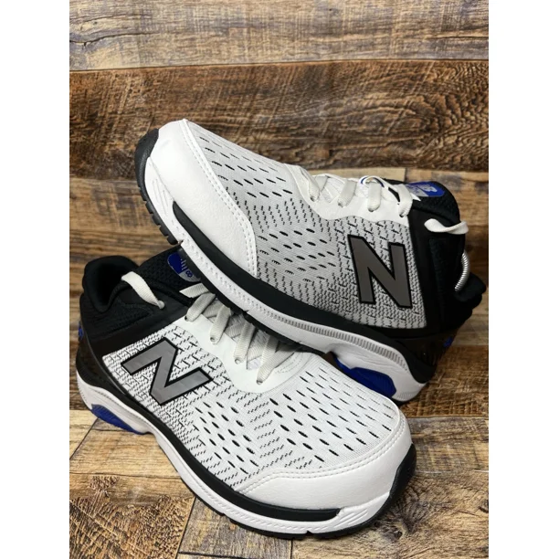 New Balance 847 V4 Grey Black White Mens SZ 8.5 (4E) WIDE Running Shoes Sneakers