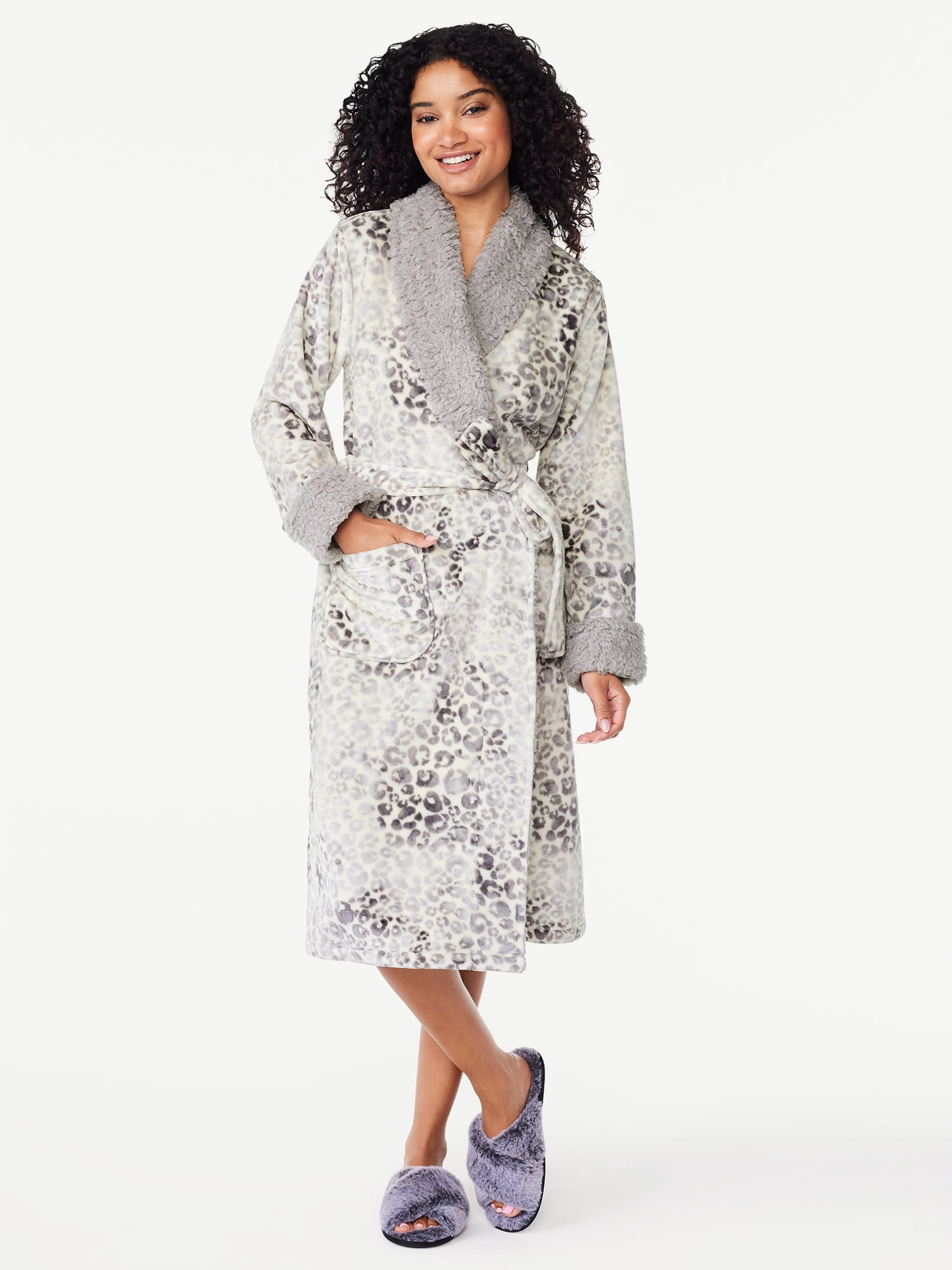 Joyspun Women's Plush Sleep Robe, Size S to 3X