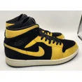 thumbnail image 4 of Ni - ke Ni - ke Air Jordan 1 Retro Mid Iconic Reverse Black Yellow Men's 9.5, 4 of 5