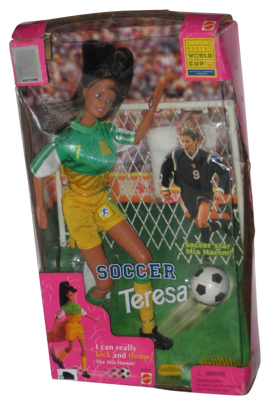 niveau Sinis mærkelig Barbie Soccer World Cup Teresa (1998) Mattel Toy Doll - (Damaged Packaging)  - Walmart.com