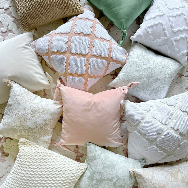 My Texas House Lainey Quatrefoil Cotton-Terry Decorative Pillow Cover, 22  x 22, Blush