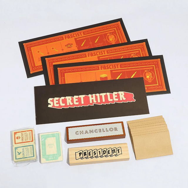 Tarjetas de juego de estrategia y rompecabezas (caja secreta de Hitler Long)