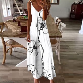 long bohemian dress Monaco Long bohemian dress with lace and ruffles, 3/4 sleeves