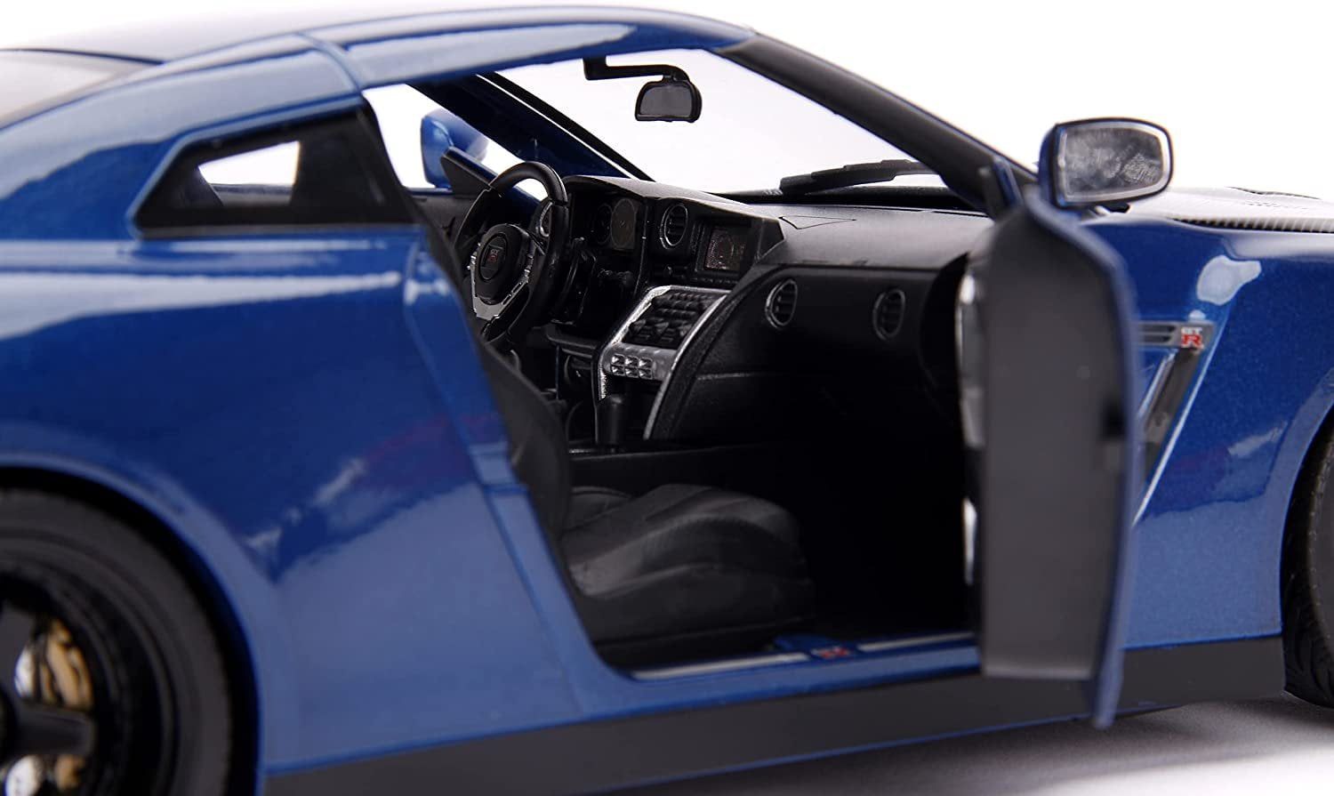 Jada Toys Fast & Furious 1:18 Nissan GT-R R35 Die-Cast Model