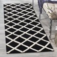 thumbnail image 3 of SAFAVIEH Chatham Jahn Geometric Wool Area Rug, Black/Ivory, 4' x 6', 3 of 10